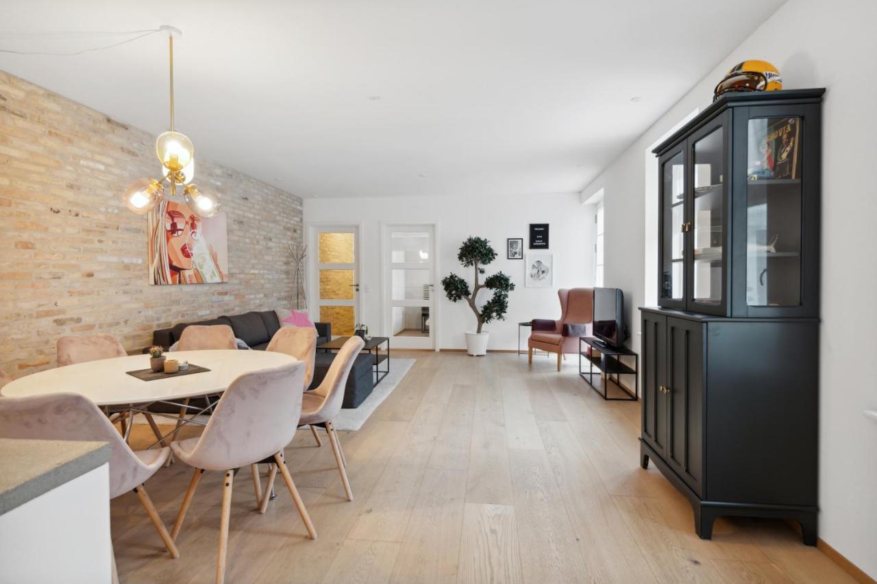 Central 3-Bedroom Apartment With A Big Terrace And Fitness Room Aalborg Exterior foto